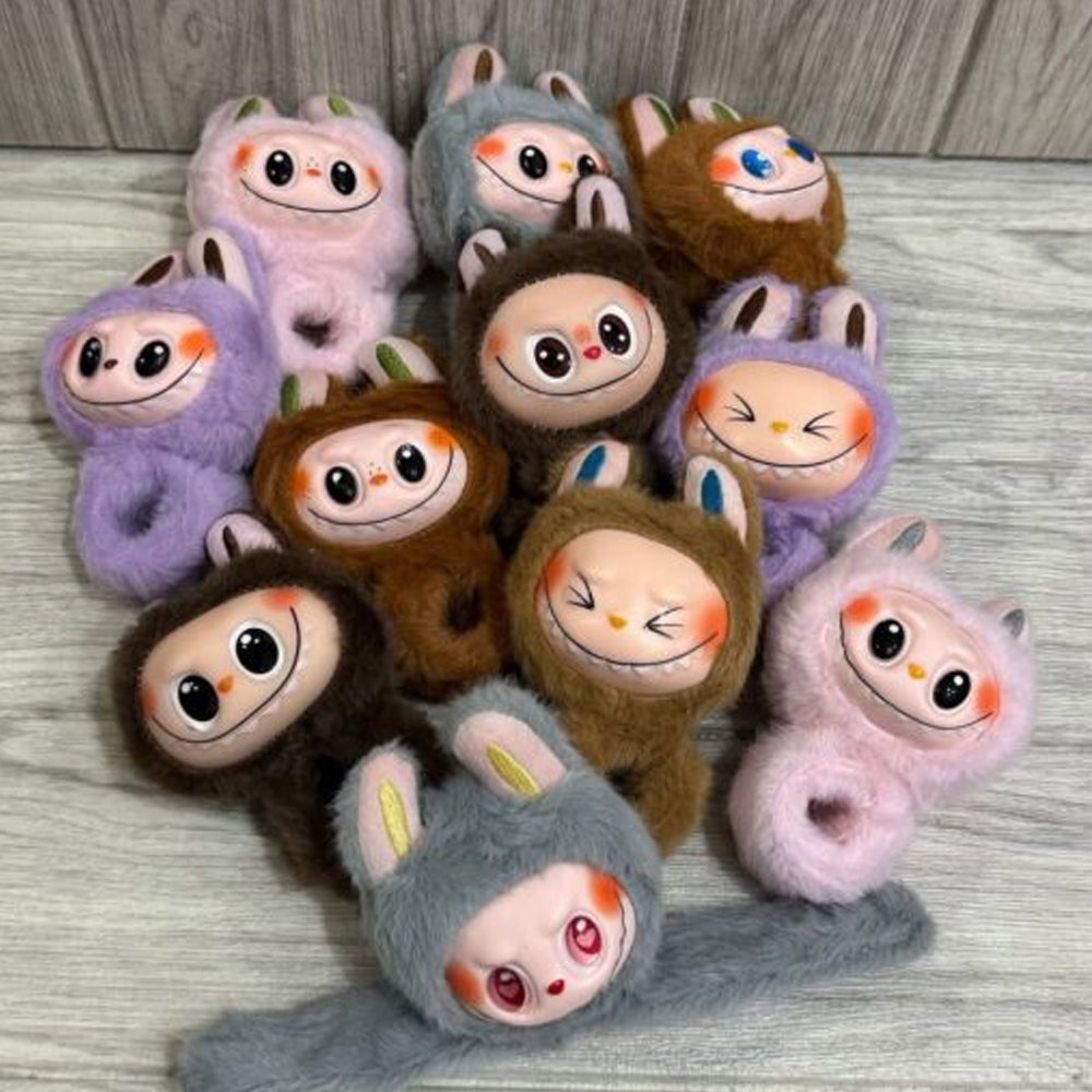 Pulsera Brazalete de Peluche Labubu Cabeza